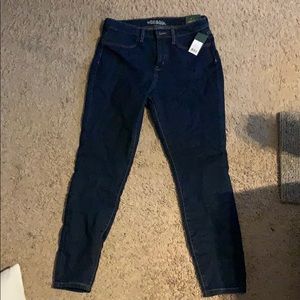 Brand New High Waited Skinny Jeans
